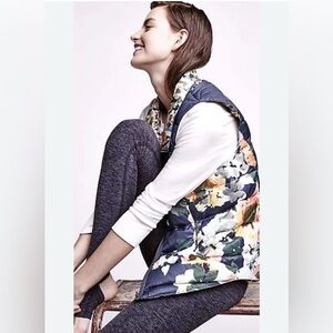 Anthro Pure + Good Small Aquaflora Reversible Floral Down Vest Orig $164